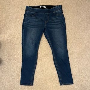 Old Navy Rockstar Jeggings